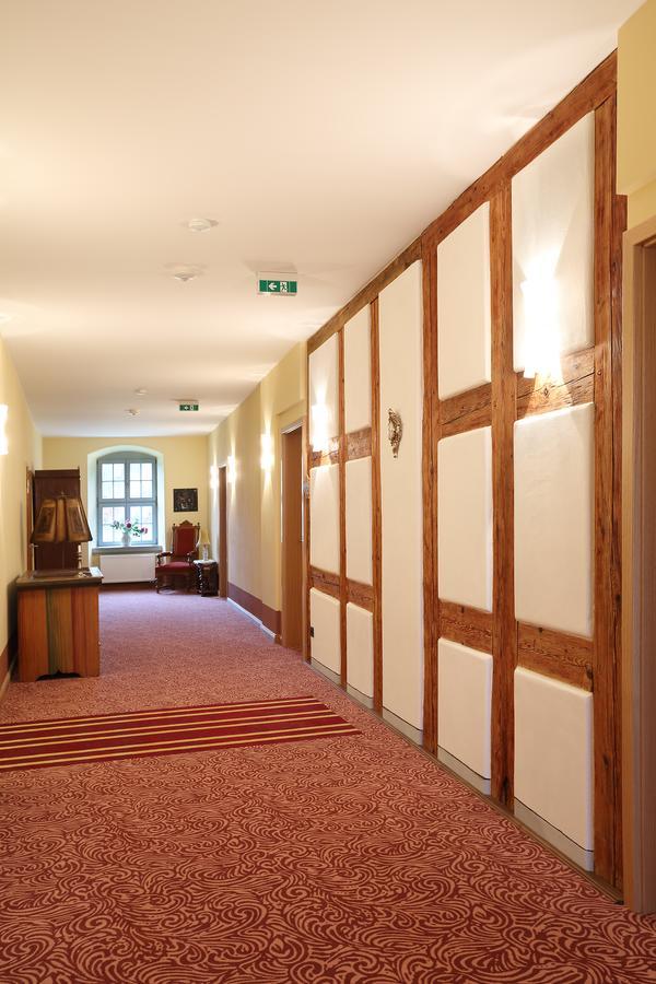 Hotel Garni Schloss Schoenberg Bad Brambach Buitenkant foto